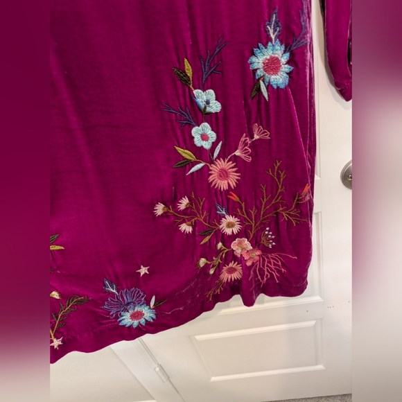 NWT Ulla Effortless Velvet Dress Size S - Picture 5 of 11